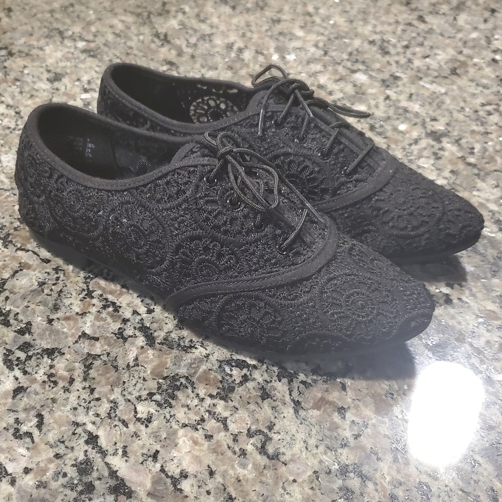 Embroidered Flats